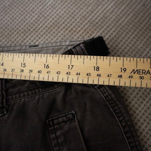 Jag Faded Baggy Cotton Cargo Shorts / 36 - Picture 7 of 9